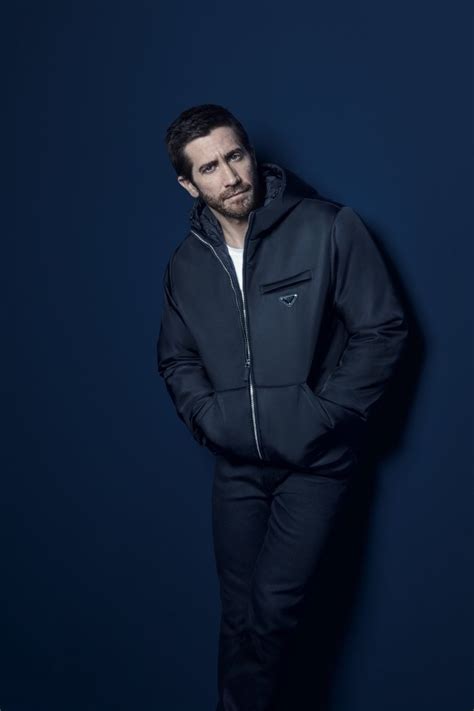 attore pubblicità profumo prada|Jake Gyllenhaal è il volto della nuova fragranza maschile di Prada.